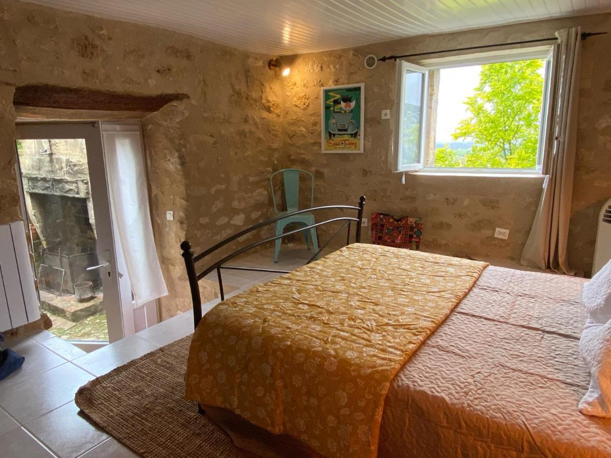 Le Prieure De Saint Pierre Bed and Breakfast Eksteriør billede