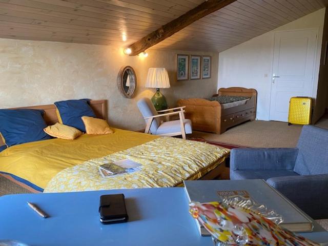 Le Prieure De Saint Pierre Bed and Breakfast Eksteriør billede