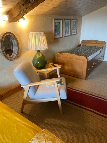 Le Prieure De Saint Pierre Bed and Breakfast Eksteriør billede