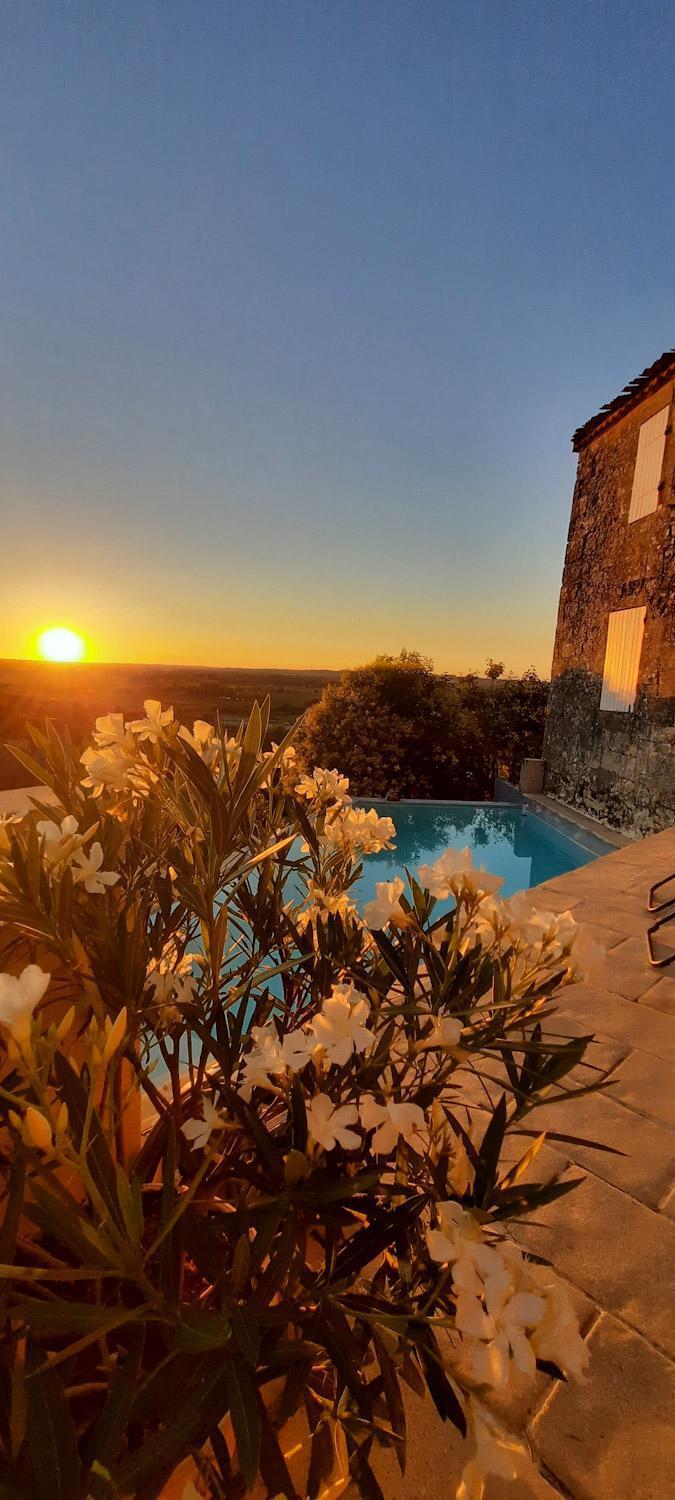 Le Prieure De Saint Pierre Bed and Breakfast Eksteriør billede