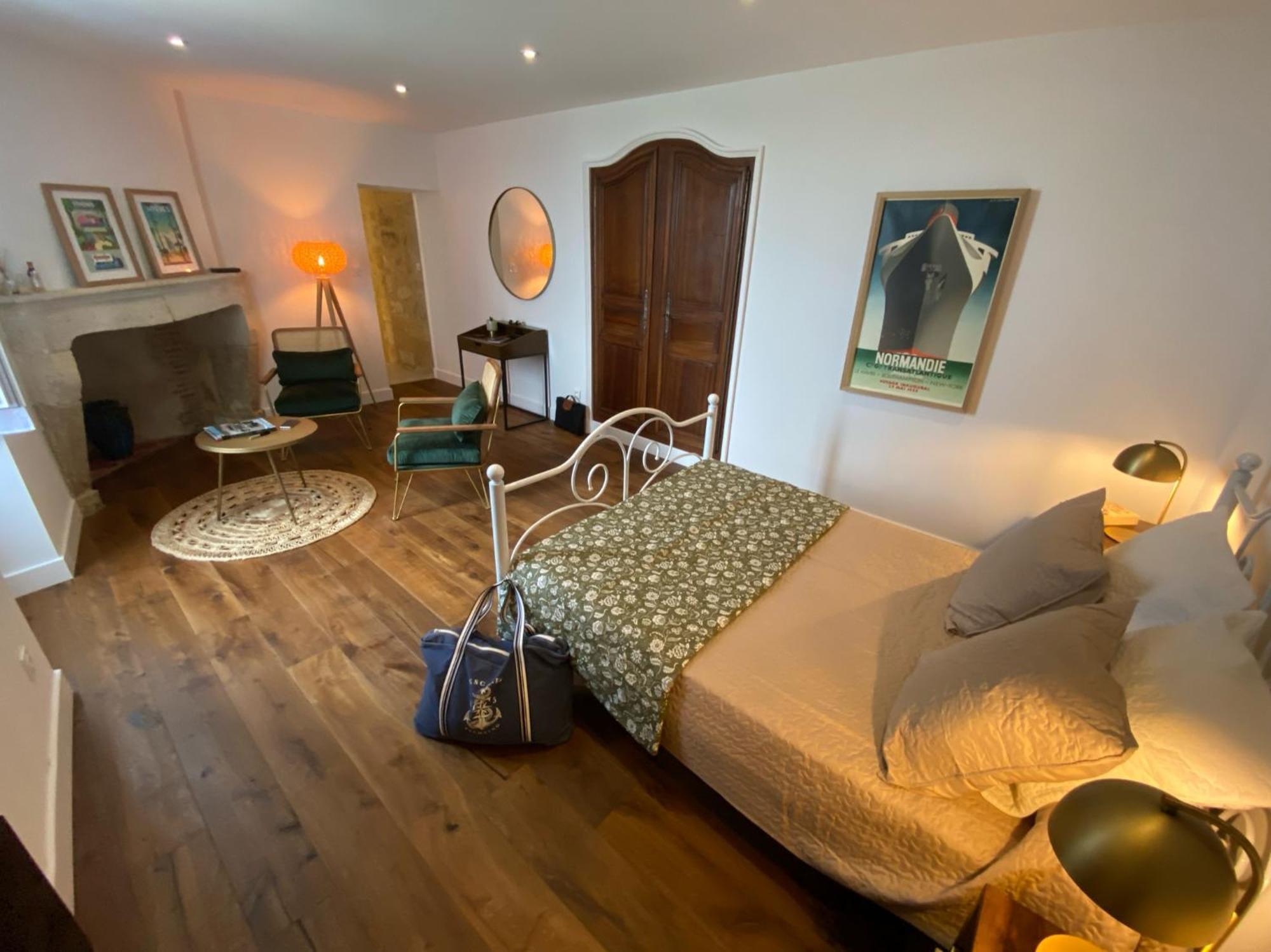 Le Prieure De Saint Pierre Bed and Breakfast Eksteriør billede